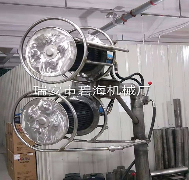 南美客户斜视双轮起网机发货成功