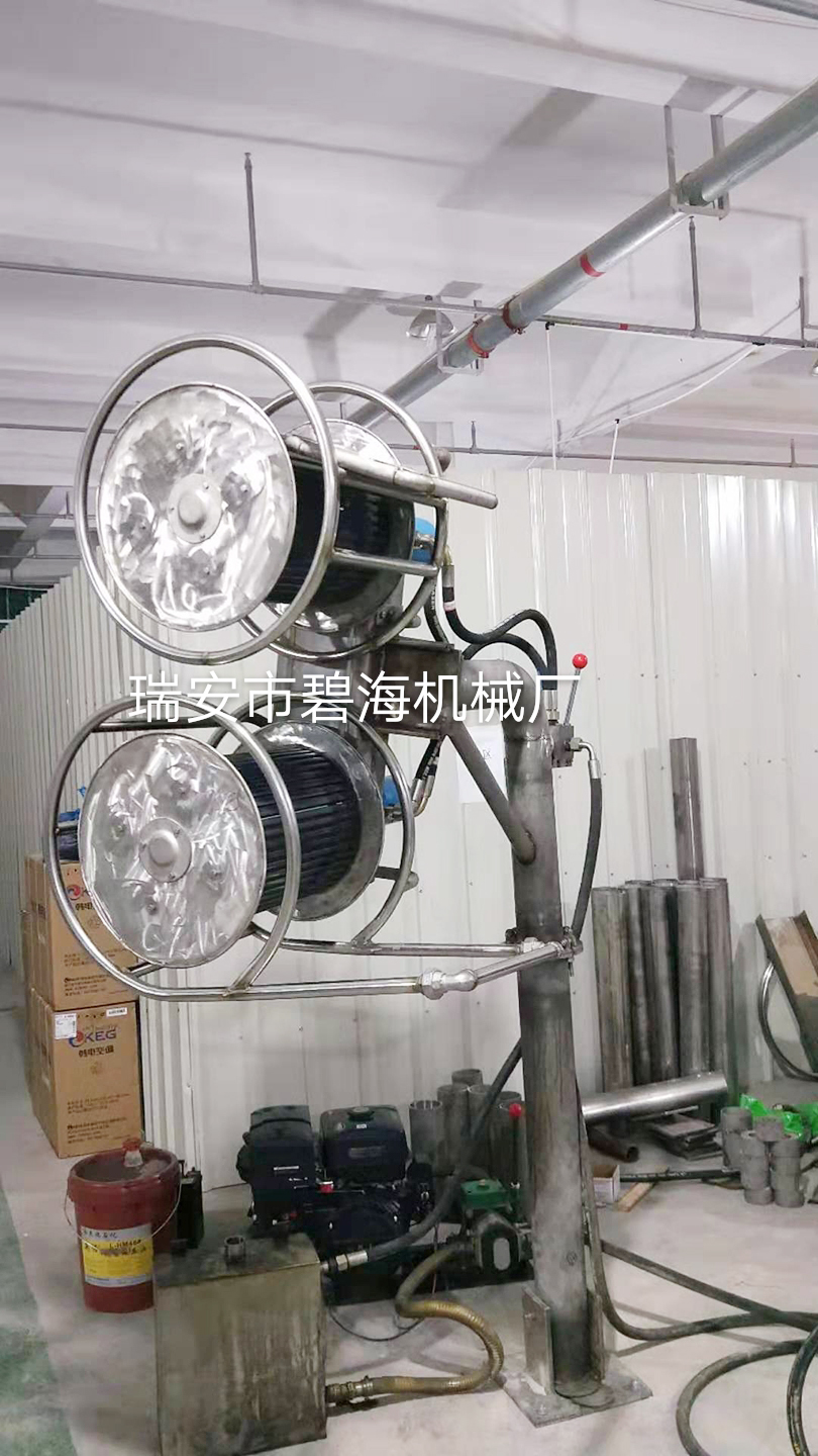 南美客户斜视双轮起网机发货成功(图1)