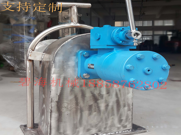 大型起锚机(图1)